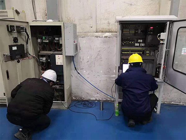 華普拓電氣為蘇州巴塞爾公司進行除塵電氣柜升級改造